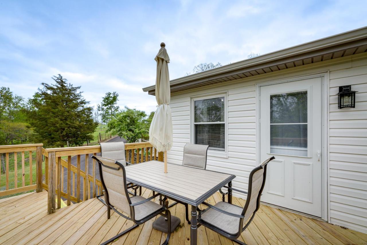 Cozy Kentucky Retreat - Deck, Near Ark Encounter! Villa Dry Ridge Exterior foto