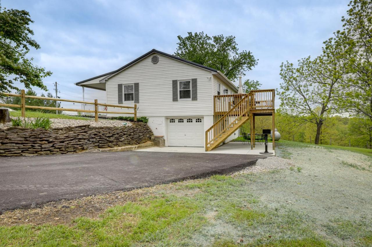 Cozy Kentucky Retreat - Deck, Near Ark Encounter! Villa Dry Ridge Exterior foto